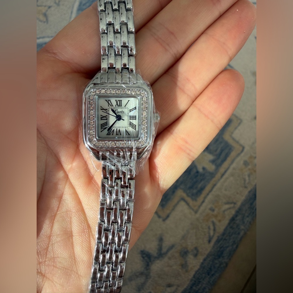 Panthere Elegant Silver Crystal Watch